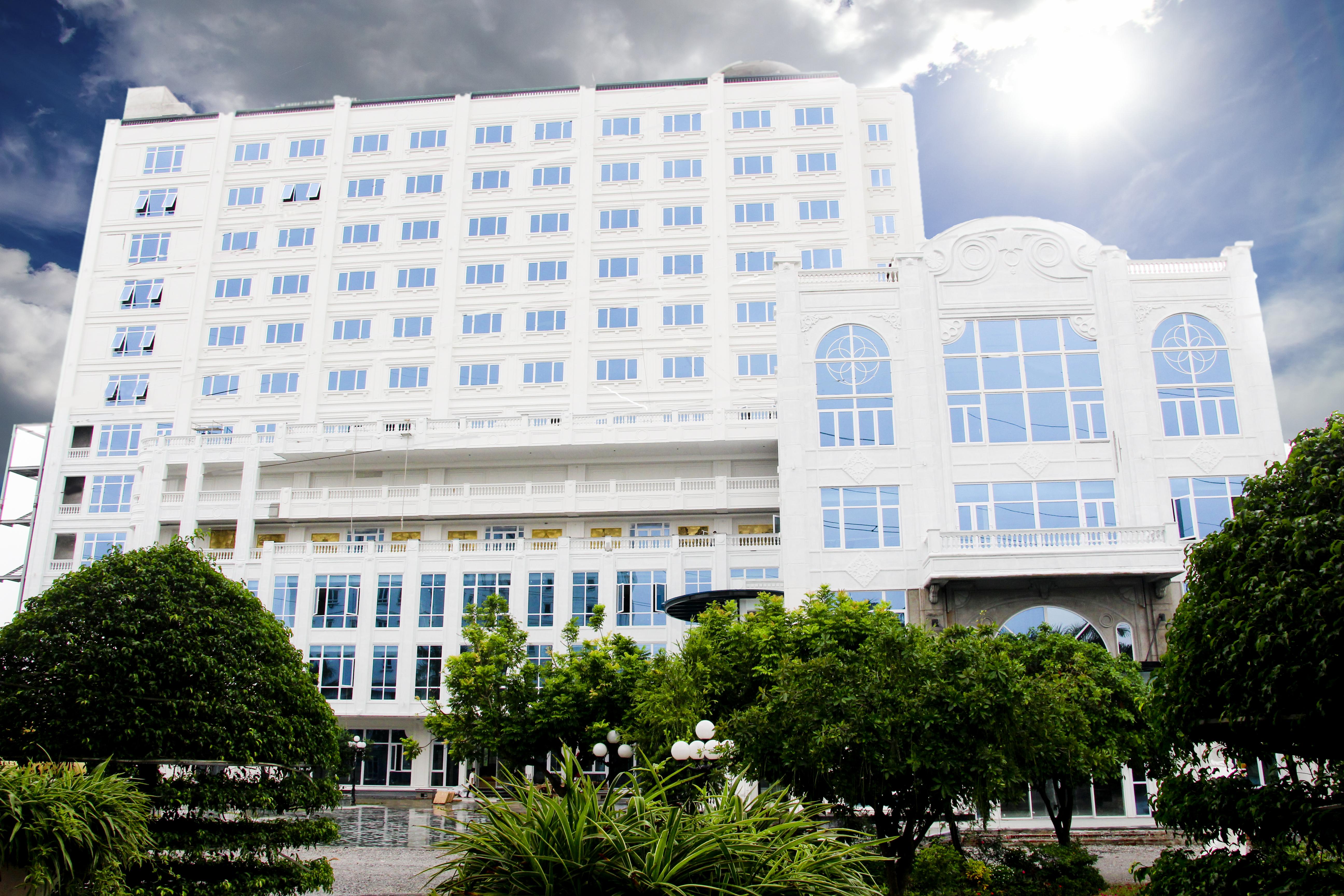 Ninh Binh Legend Hotel Exterior photo